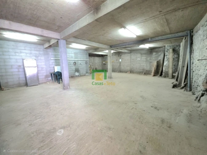 Moradia T3 para Venda em Santo Antonio Foto 37