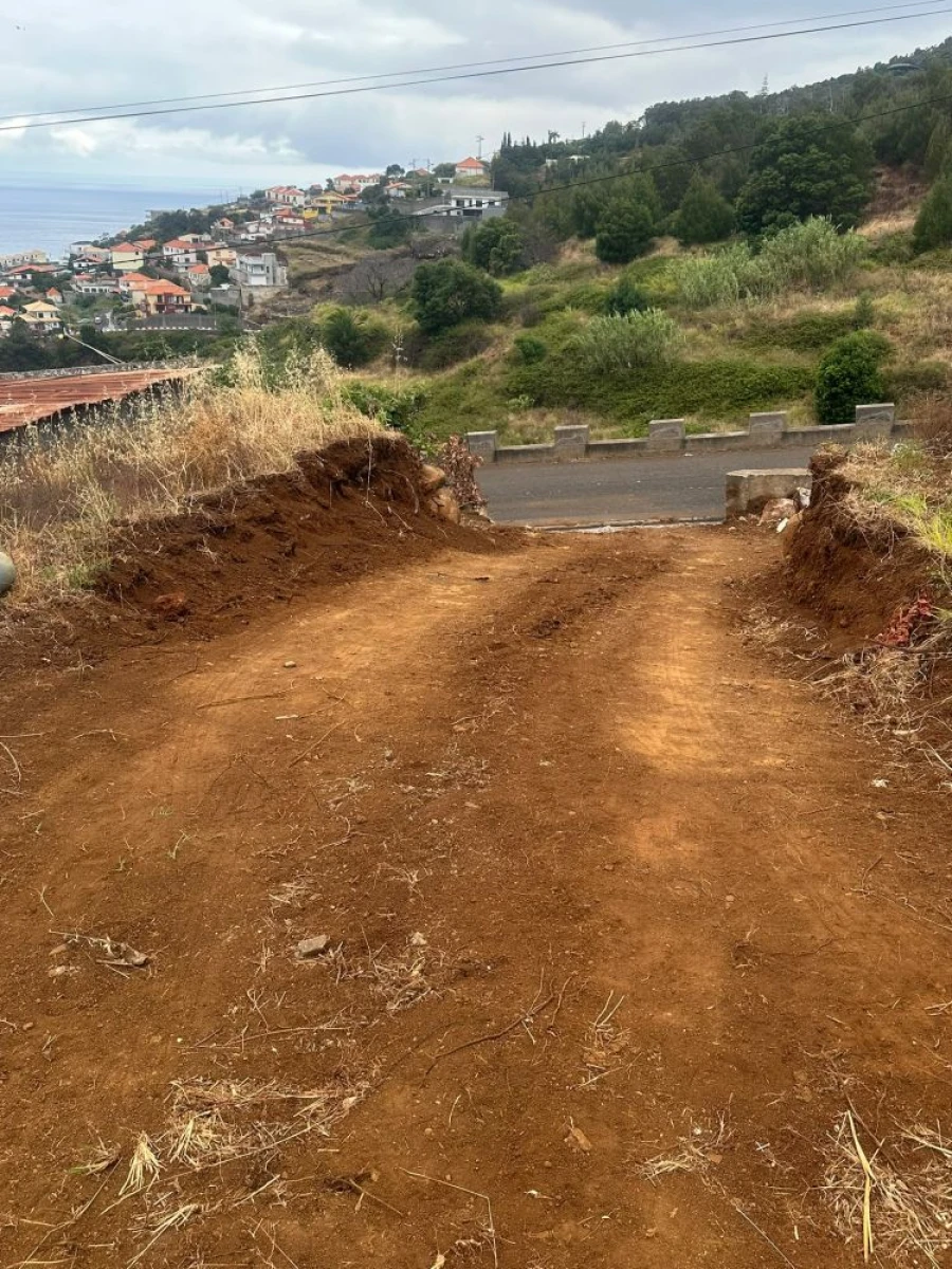 Terreno para Arrendamento em Agua de Pena Planta 6