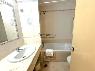 Apartamento para Venda em Albufeira e Olhos de Água