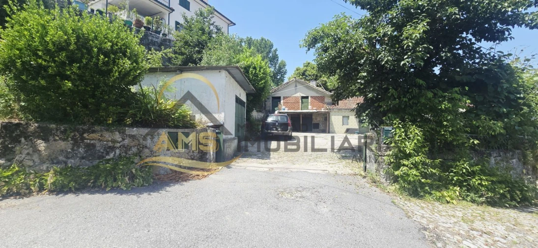 Quinta T3 para Venda em Golães Foto 2