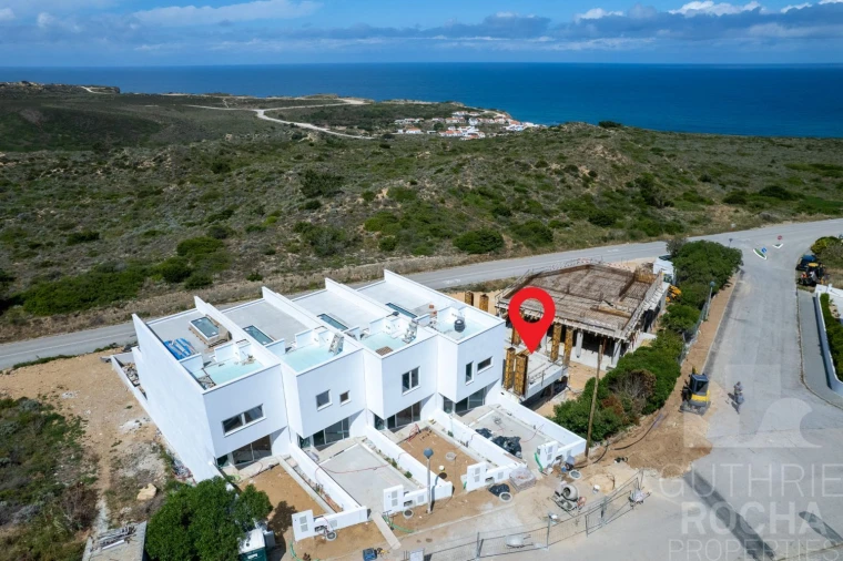 Moradia T2 para Venda em Aljezur Foto 6