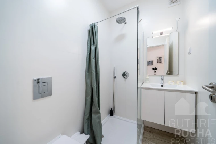 Apartamento T2 para Venda em Aljezur Foto 8