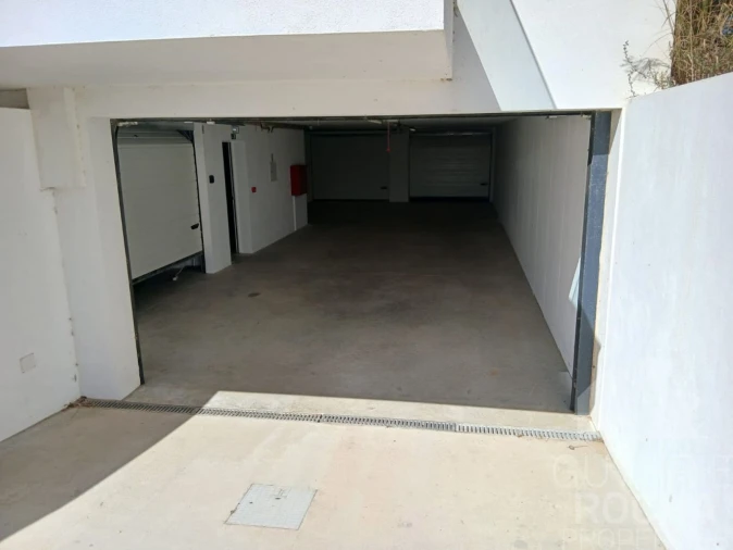 Apartamento T2 para Venda em Aljezur Foto 30