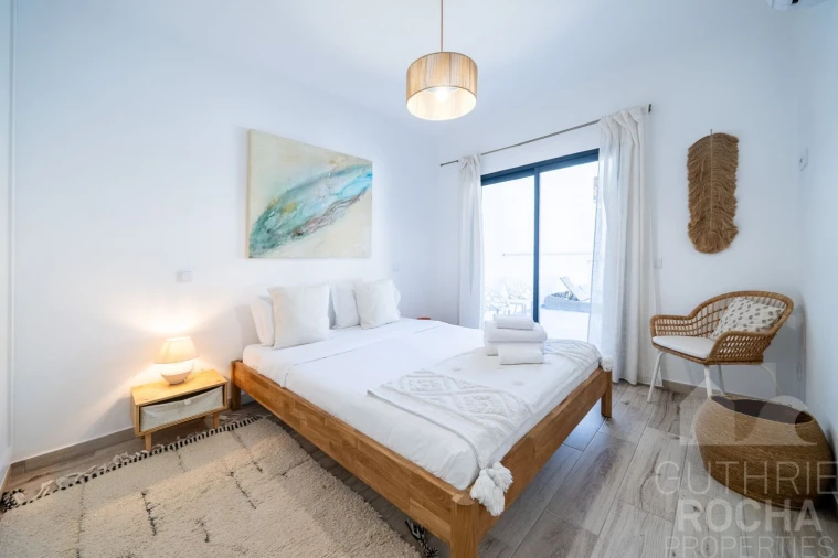 Apartamento T2 para Venda em Aljezur Foto 12