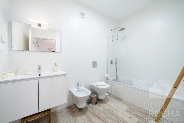 Apartamento T2 para Venda em Aljezur Foto 11