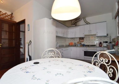 Moradia T6 para Venda em Sopo