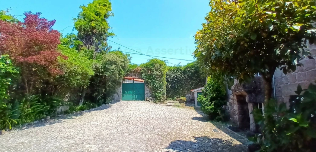 Moradia T6 para Venda em Sopo Foto 9