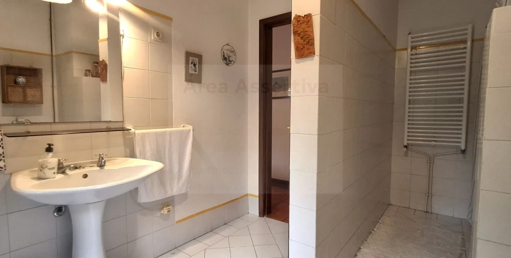 Moradia T6 para Venda em Sopo Foto 25