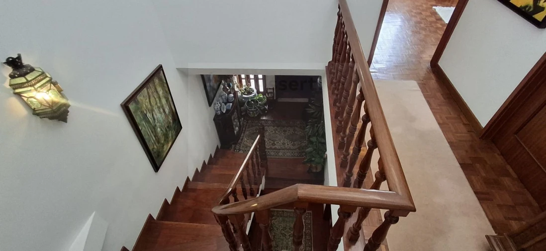 Moradia T6 para Venda em Mafamude e Vilar do Paraíso Foto 38