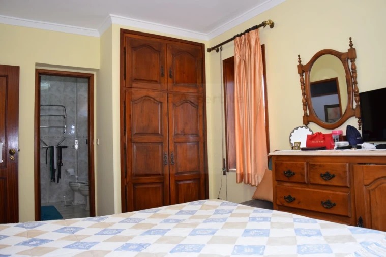 Moradia T6 para Venda em Mafamude e Vilar do Paraíso Foto 26