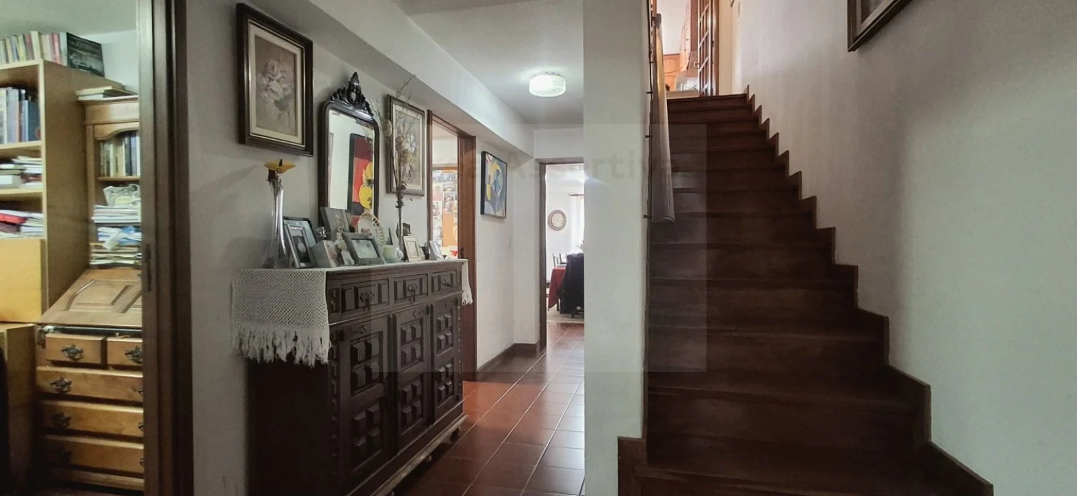 Moradia T6 para Venda em Mafamude e Vilar do Paraíso Foto 37