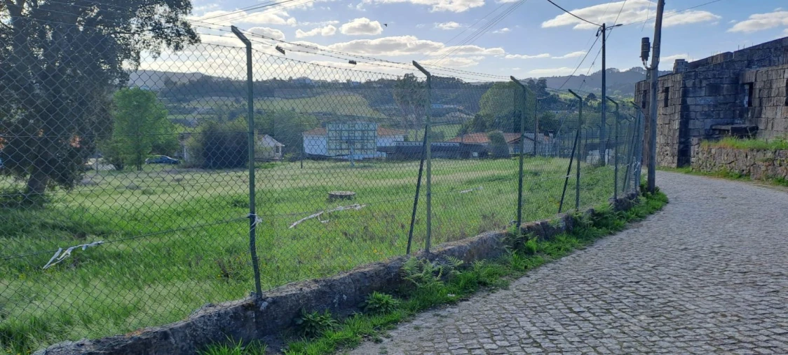 Terreno para Venda em Castelões Foto 3