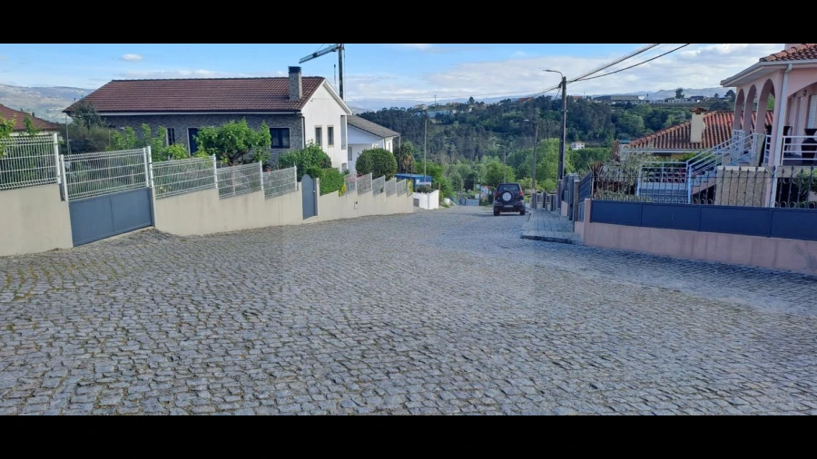 Terreno para Venda em Castelões