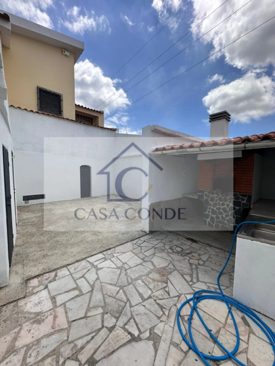 Moradia T4 para Venda em Quinta do Conde Foto 25