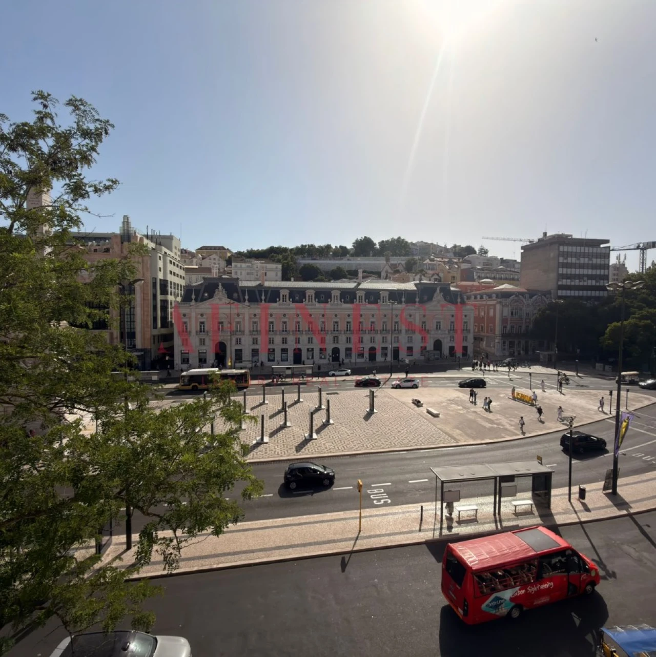 Apartamento T1 para Arrendamento em Santa Maria Maior Foto 18