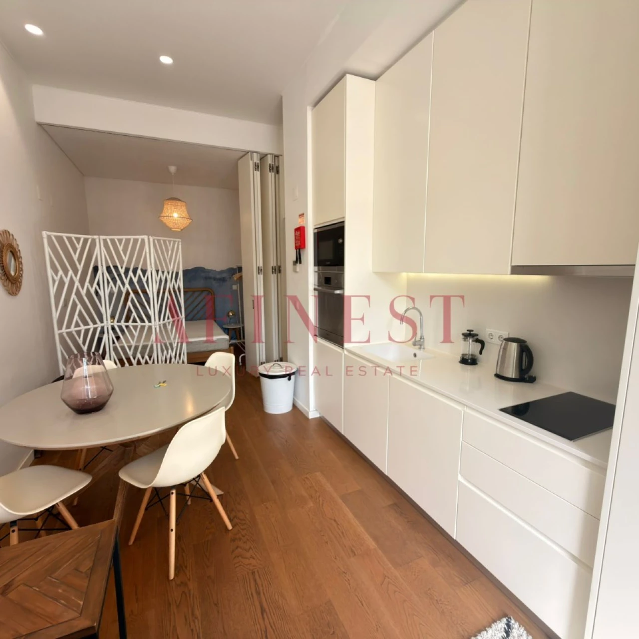 Apartamento T1 para Arrendamento em Santa Maria Maior Foto 20