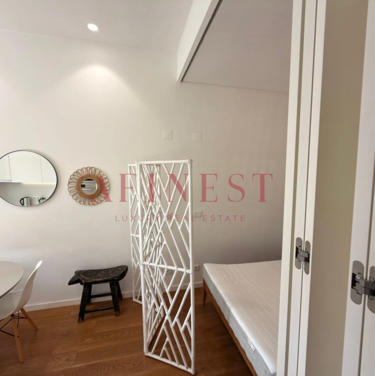 Apartamento T1 para Arrendamento em Santa Maria Maior Foto 22