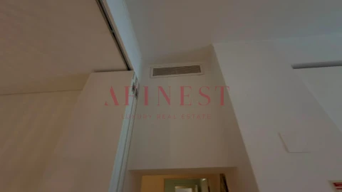 Apartamento T1 para Arrendamento em Santa Maria Maior