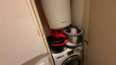 Apartamento T1 para Arrendamento em Santa Maria Maior