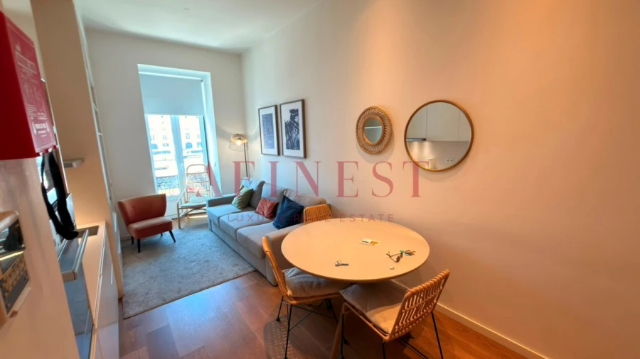 Apartamento T1 para Arrendamento em Santa Maria Maior Foto 2