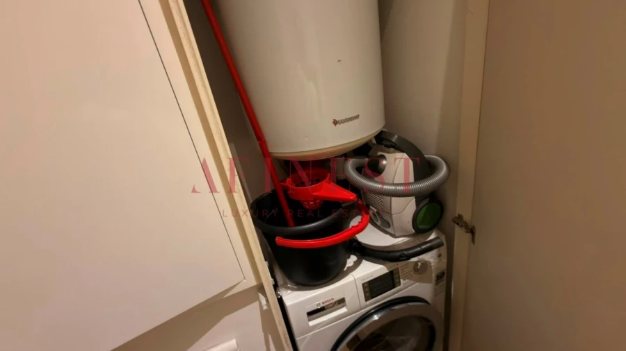 Apartamento T1 para Arrendamento em Santa Maria Maior Foto 12