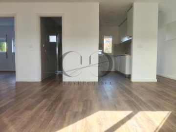 Apartamento T2 para Venda em Ramalde
