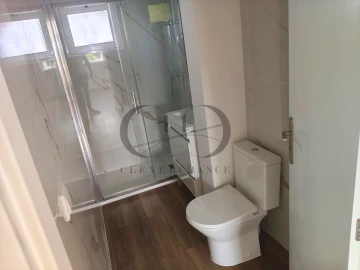 Apartamento T2 para Venda em Ramalde
