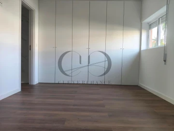 Apartamento T2 para Venda em Ramalde