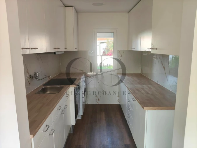 Apartamento T2 para Venda em Ramalde Foto 5