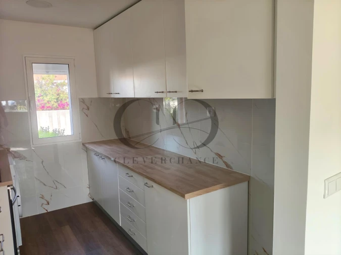 Apartamento T2 para Venda em Ramalde Foto 6