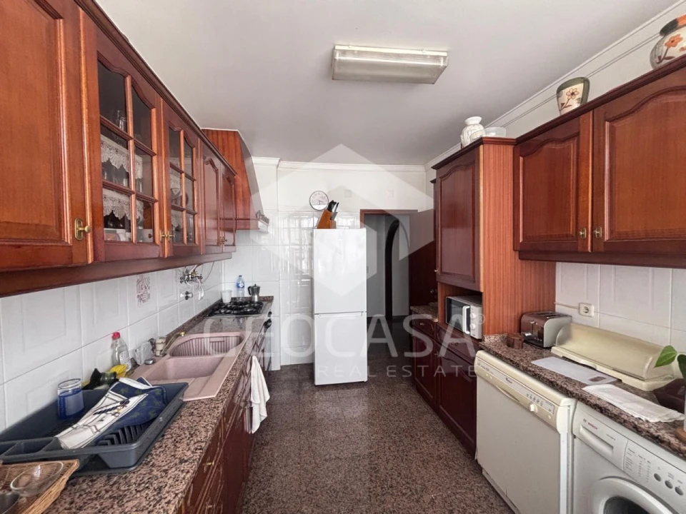 Apartamento T2 para Venda em Algueirão-Mem Martins Foto 12