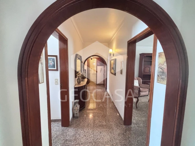 Apartamento T2 para Venda em Algueirão-Mem Martins Foto 5