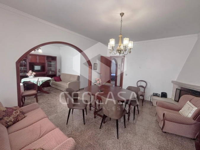 Apartamento T2 para Venda em Algueirão-Mem Martins Foto 7