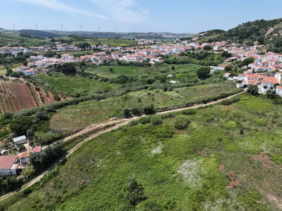 Terreno para Venda em Dois Portos e Runa Foto 10