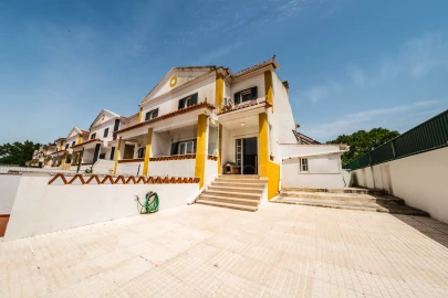 Moradia T3 para Venda em Enxara do Bispo, Gradil e Vila Franca do Rosário