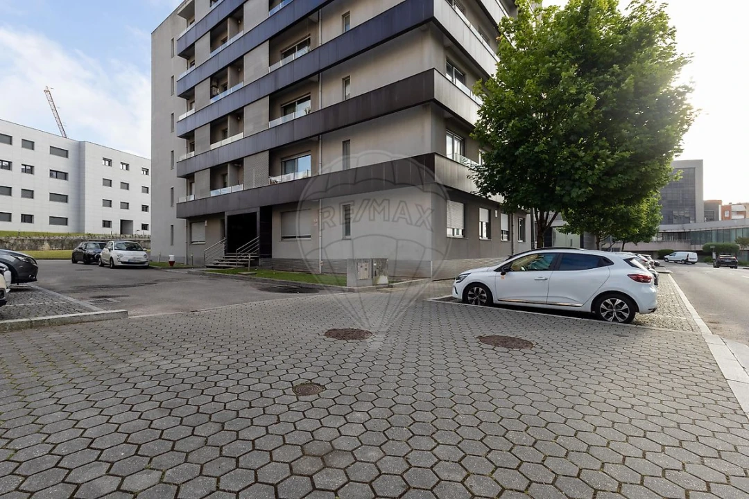 Apartamento T2 para Arrendamento em Canidelo Foto 3