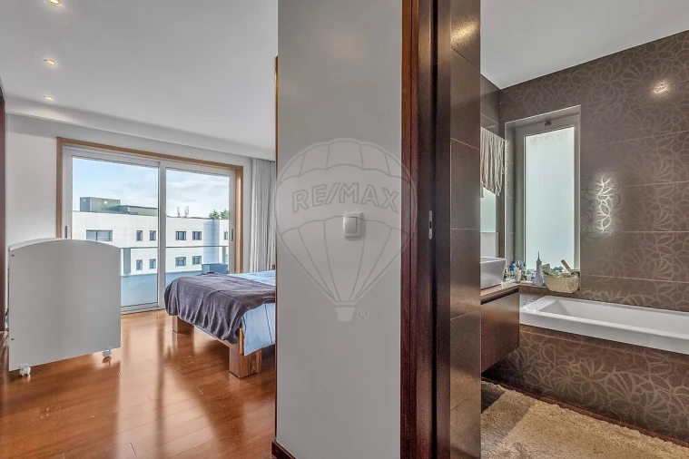 Apartamento T2 para Arrendamento em Canidelo Foto 20
