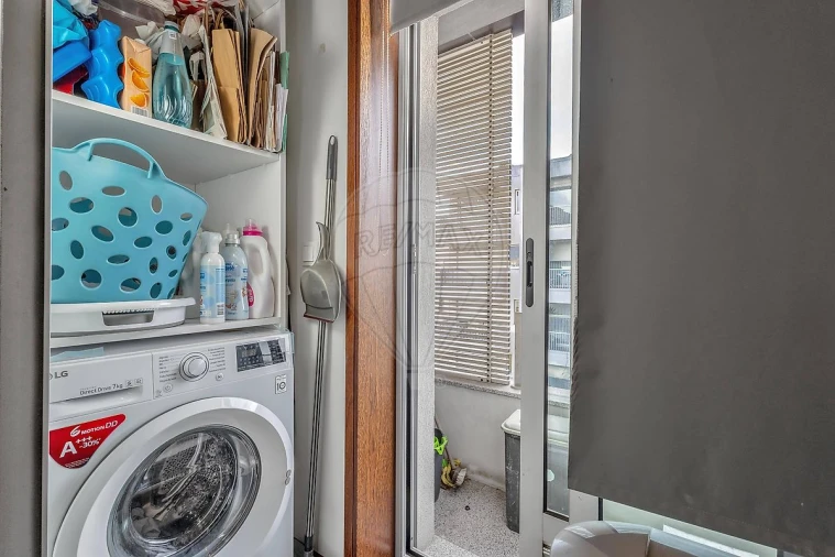 Apartamento T2 para Arrendamento em Canidelo Foto 14
