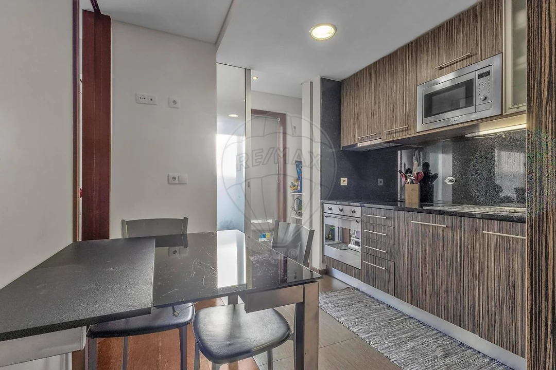 Apartamento T2 para Arrendamento em Canidelo Foto 6