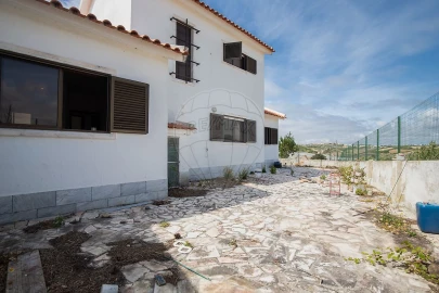Moradia T5 para Venda em A dos Cunhados e Maceira