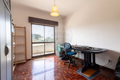 Moradia T5 para Venda em A dos Cunhados e Maceira