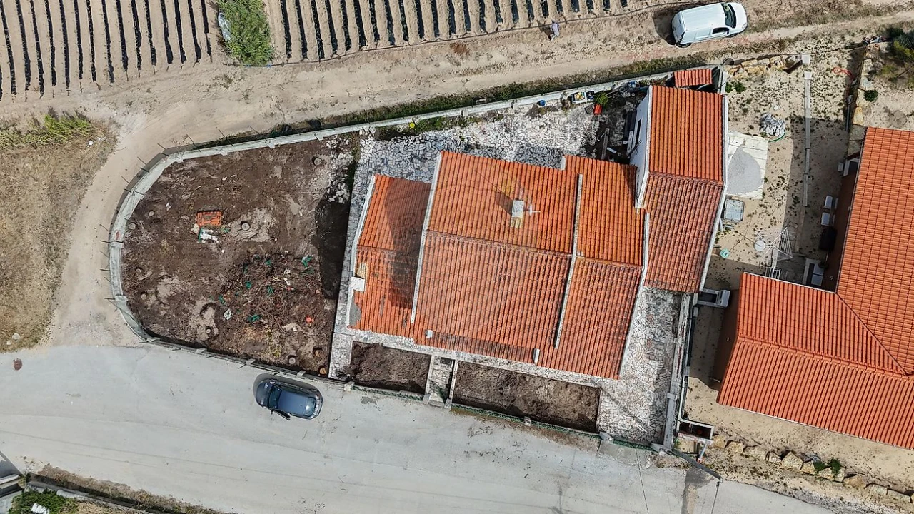 Moradia T5 para Venda em A dos Cunhados e Maceira Foto 2