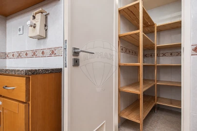 Apartamento T2 para Venda em Castanheira do Ribatejo e Cachoeiras