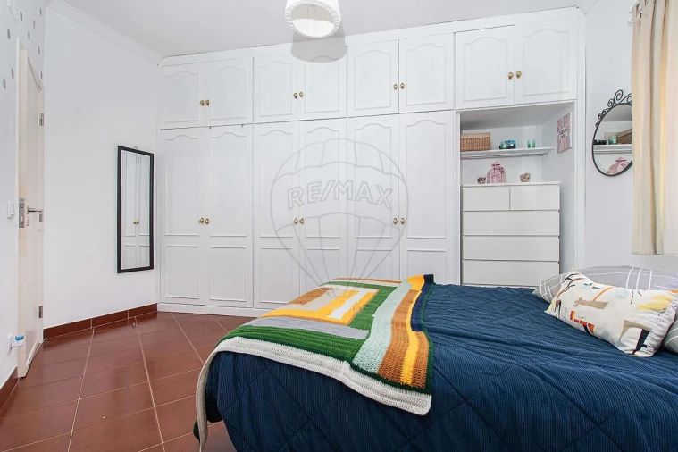 Apartamento T2 para Venda em Castanheira do Ribatejo e Cachoeiras Foto 9