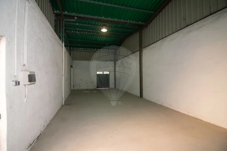 Armazém para Venda em Carregado e Cadafais Foto 3