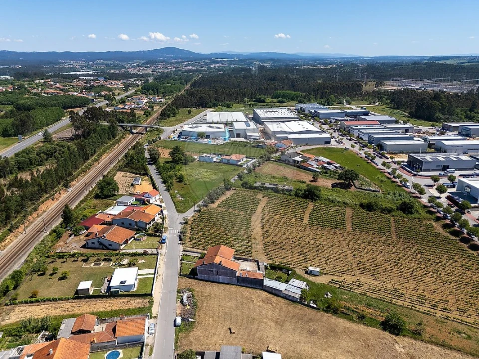 Moradia T3 para Venda em Sangalhos Foto 2