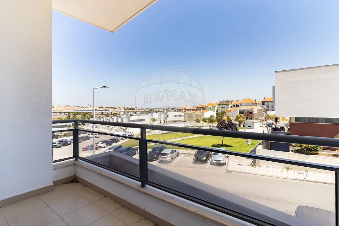 Apartamento T3 para Venda em Corroios Foto 18