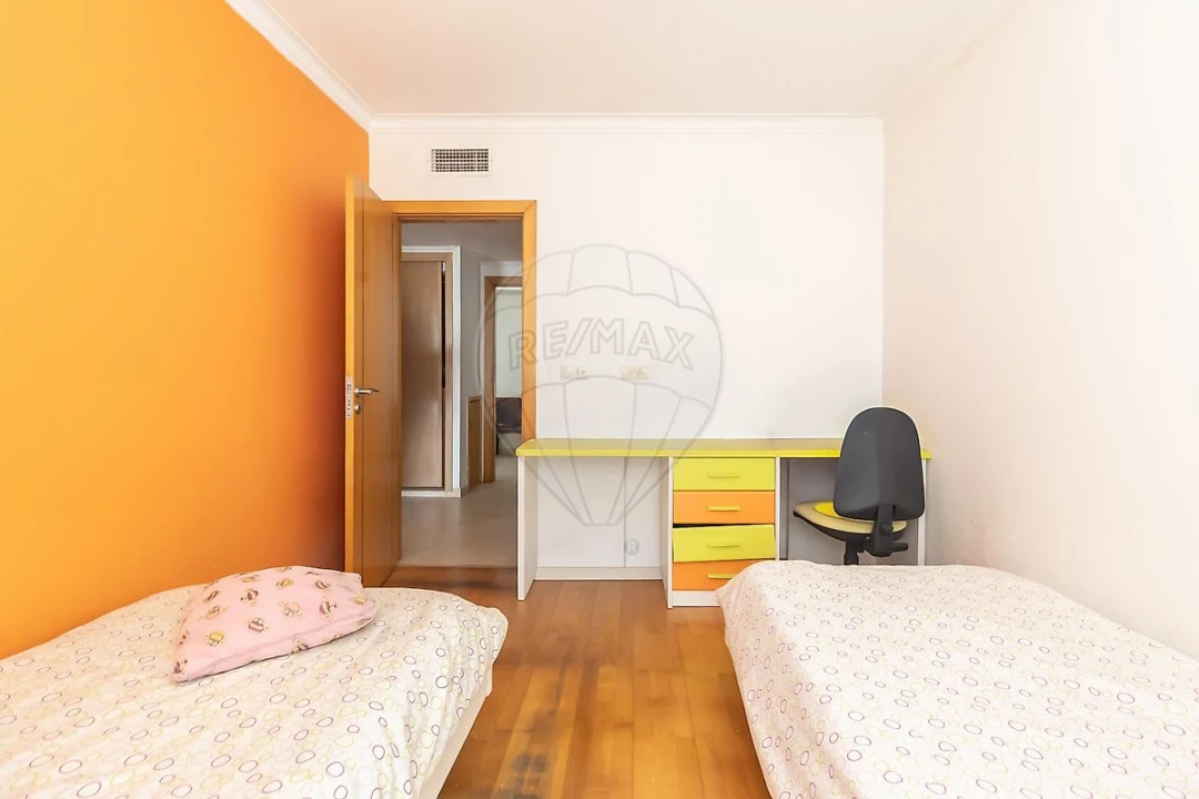 Apartamento T3 para Venda em Corroios Foto 22