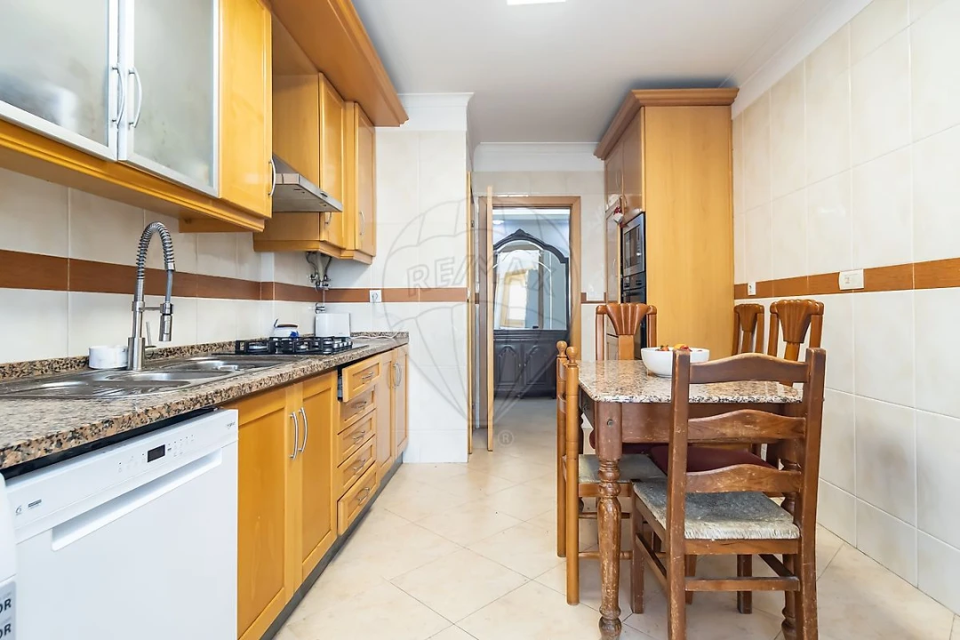 Apartamento T3 para Venda em Corroios Foto 13
