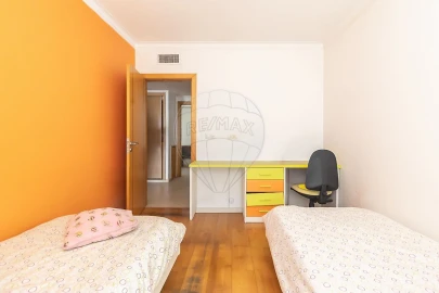 Apartamento T3 para Venda em Corroios